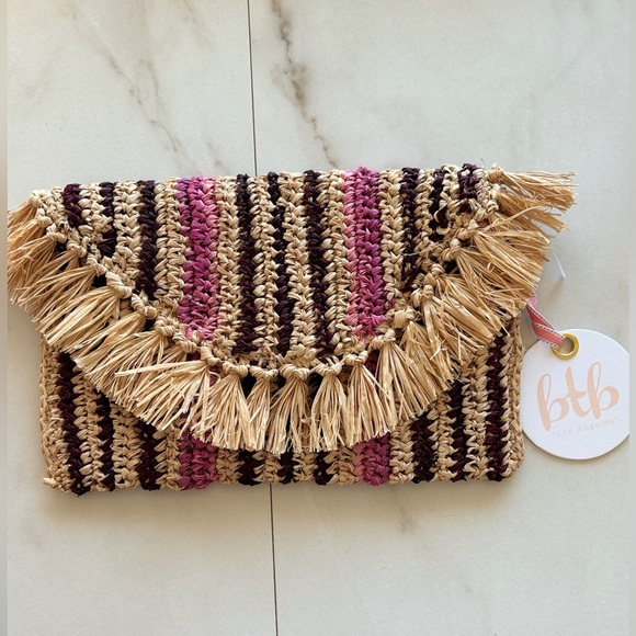 Nwt btb Stripe Multicolor Straw Clutch - Picture 1 of 4